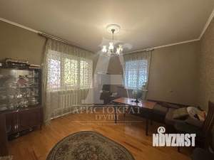 Дом 255м&sup2;, 3-этажный, участок 4 сот.  