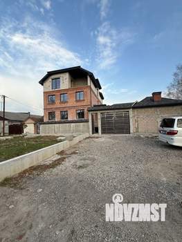 Дом 470м&sup2;, 4-этажный, участок 4 сот.  