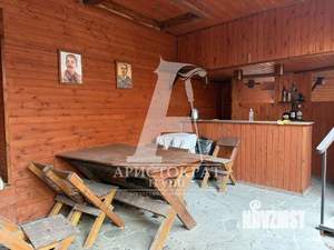 Дом 188м&sup2;, 2-этажный, участок 3 сот.  