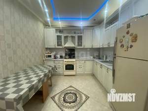 Дом 275м&sup2;, 2-этажный, участок 8 сот.  