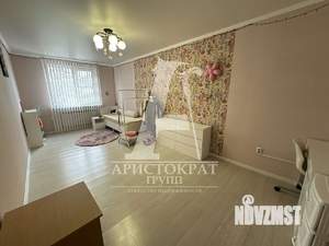 Дом 166м&sup2;, 2-этажный, участок 11 сот.  