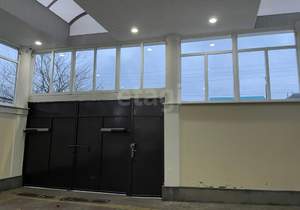 Дом 250м&sup2;, 2-этажный, участок 6 сот.  