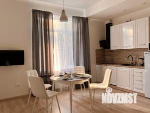 2-к квартира, посуточно, 55м2, 1/1 этаж