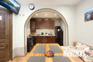 2-к квартира, посуточно, 50м2, 1/1 этаж