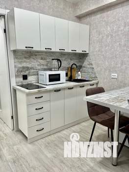 Студия квартира, посуточно, 24м2, 2/5 этаж