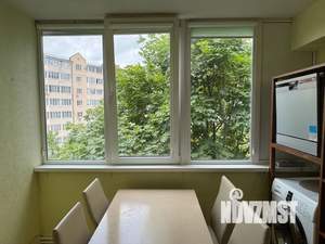 2-к квартира, посуточно, 42м2, 5/5 этаж
