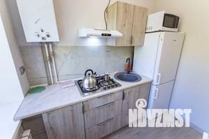 2-к квартира, посуточно, 42м2, 4/4 этаж