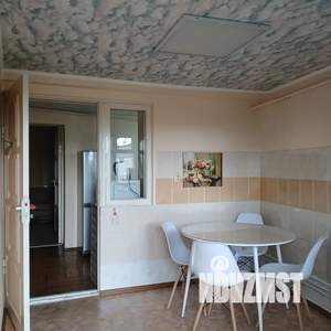 2-к квартира, посуточно, 50м2, 1/2 этаж