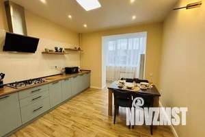 2-к квартира, посуточно, 70м2, 2/8 этаж