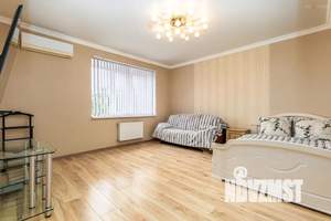 1-к квартира, посуточно, 50м2, 3/5 этаж
