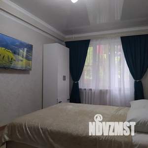 1-к квартира, посуточно, 35м2, 3/5 этаж