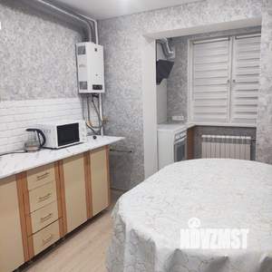 2-к квартира, посуточно, 50м2, 2/5 этаж