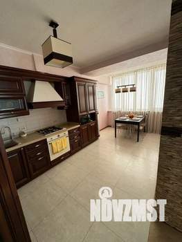 2-к квартира, посуточно, 90м2, 10/11 этаж