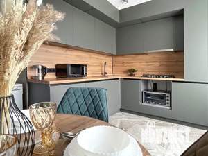 2-к квартира, посуточно, 81м2, 8/8 этаж