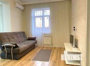 1-к квартира, посуточно, 50м2, 1/1 этаж