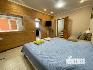 2-к квартира, посуточно, 40м2, 1/1 этаж