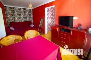 2-к квартира, посуточно, 37м2, 3/5 этаж