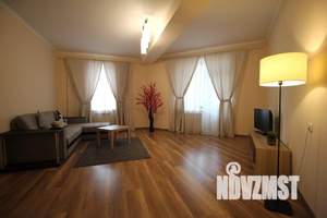2-к квартира, посуточно, 85м2, 1/1 этаж