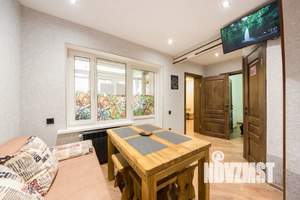 2-к квартира, посуточно, 50м2, 1/1 этаж
