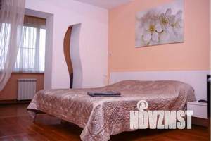 1-к квартира, посуточно, 40м2, 4/4 этаж