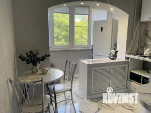1-к квартира, посуточно, 35м2, 3/8 этаж