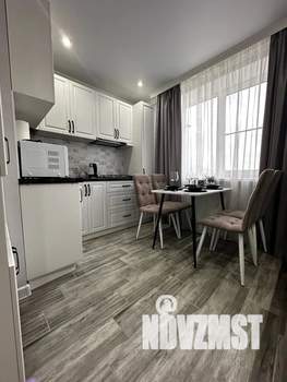 1-к квартира, посуточно, 40м2, 9/14 этаж