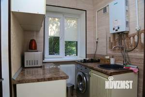 2-к квартира, посуточно, 35м2, 1/3 этаж