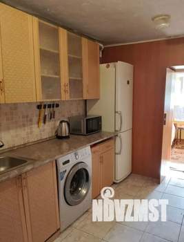 2-к квартира, посуточно, 28м2, 1/2 этаж