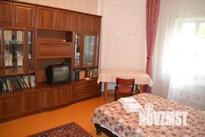 2-к квартира, посуточно, 27м2, 2/2 этаж