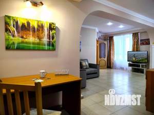 1-к квартира, посуточно, 57м2, 1/1 этаж