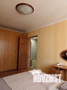 2-к квартира, посуточно, 50м2, 5/5 этаж