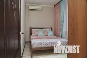 2-к квартира, посуточно, 35м2, 1/3 этаж