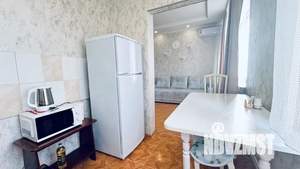 1-к квартира, посуточно, 40м2, 3/3 этаж