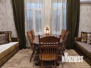 2-к квартира, посуточно, 50м2, 1/2 этаж