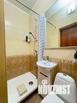 Студия квартира, посуточно, 30м2, 4/5 этаж