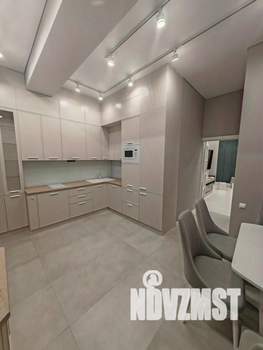 2-к квартира, посуточно, 82м2, 1/1 этаж