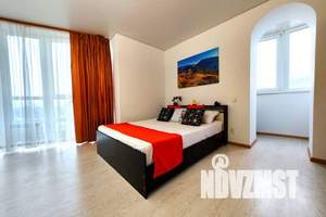 1-к квартира, посуточно, 63м2, 9/9 этаж