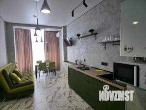 1-к квартира, посуточно, 50м2, 7/10 этаж