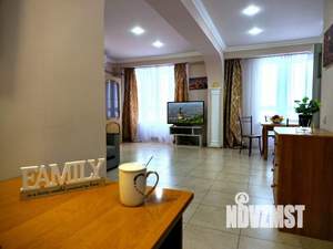 1-к квартира, посуточно, 57м2, 1/1 этаж