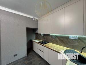 2-к квартира, вторичка, 56м2, 1/2 этаж