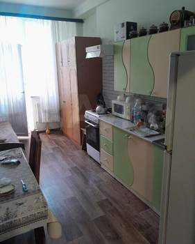 1-к квартира, вторичка, 42м2, 1/13 этаж