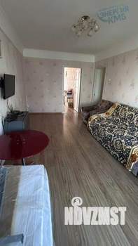 3-к квартира, вторичка, 59м2, 2/5 этаж