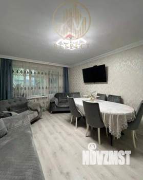 4-к квартира, вторичка, 86м2, 1/5 этаж
