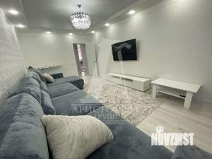 2-к квартира, вторичка, 64м2, 3/8 этаж