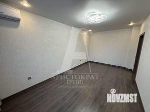 2-к квартира, вторичка, 60м2, 1/9 этаж