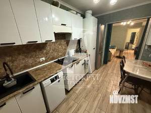 3-к квартира, вторичка, 71м2, 1/1 этаж