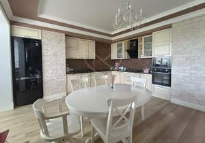 3-к квартира, вторичка, 100м2, 7/9 этаж