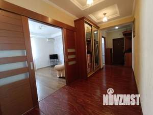2-к квартира, вторичка, 90м2, 7/8 этаж