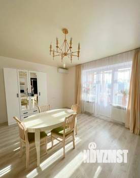 4-к квартира, вторичка, 220м2, 3/3 этаж