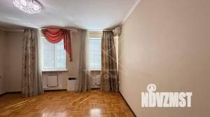 6-к квартира, вторичка, 350м2, 1/3 этаж